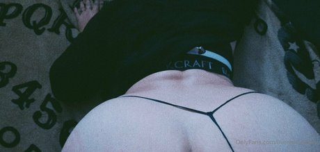 livingdeaddani sexy star galleries