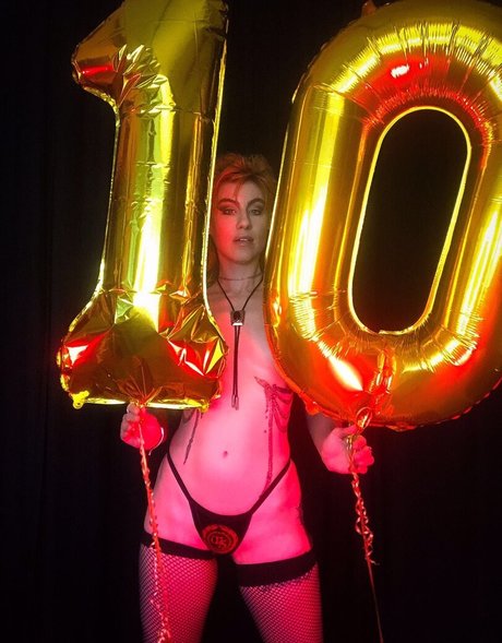 DanikaXIX erotic pornstar image