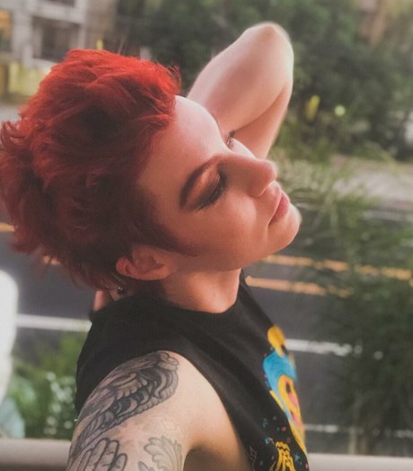 DanikaXIX model porn pictures