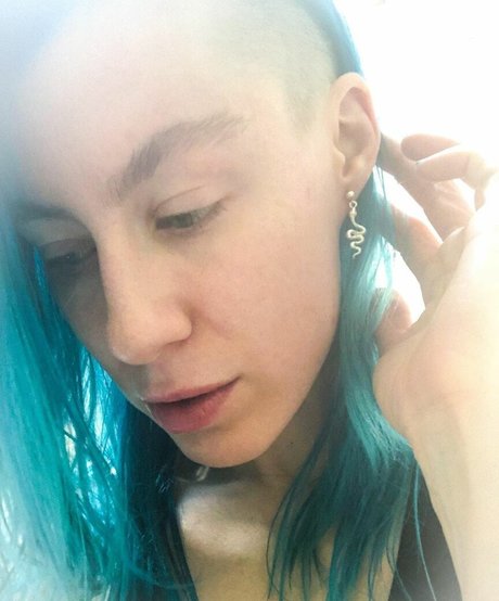 DanikaXIX star hot galleries