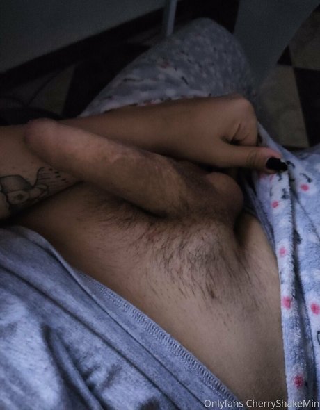 CherryShakeMin hot actress galleries