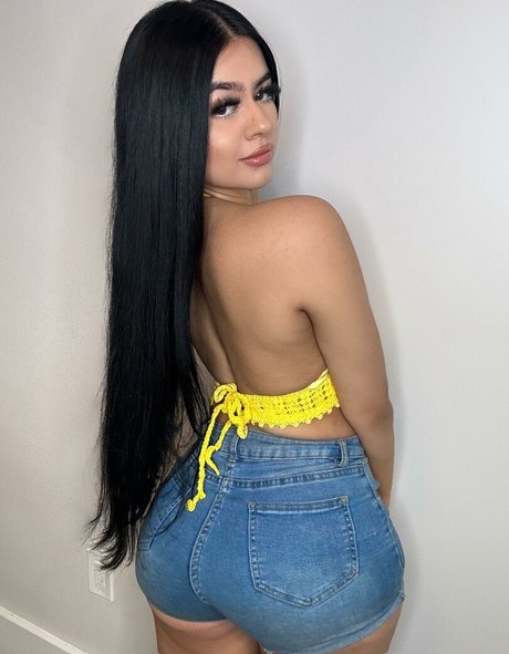 Suman Maria star hot galleries