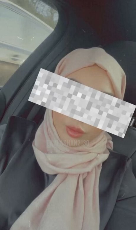 Layla Khan beautiful actress gallery