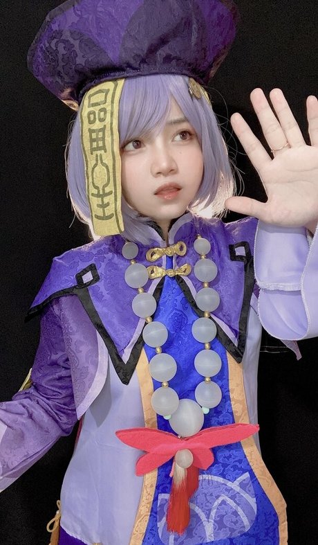 Menruinyanko model erotic photo