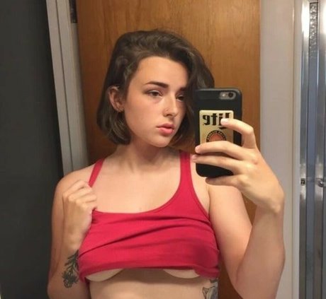 Indi Rossi exclusive model picture