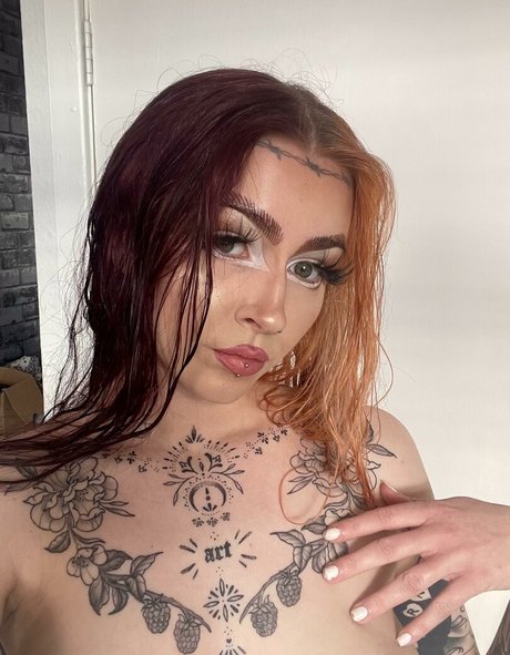 xo nicolavictoria pretty pornstar photo