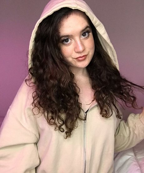 Venus Energy exclusive model gallery