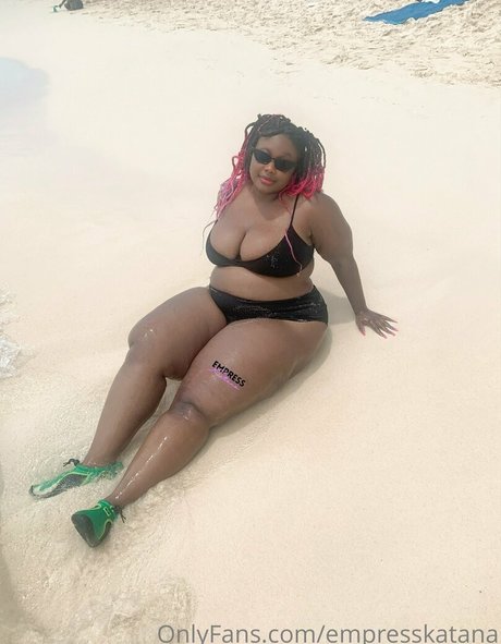 empresskatana naked actress photos