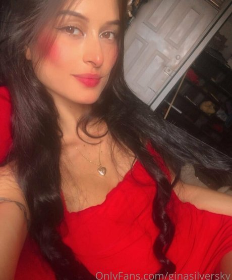 ginasilversky erotic pornstar img
