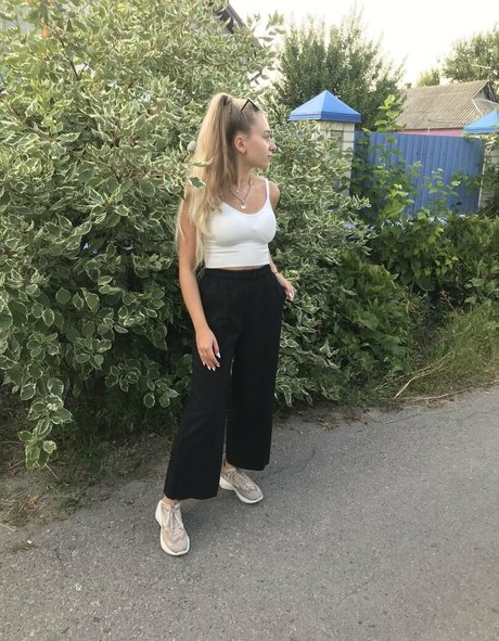 little virginnn adult star gallery