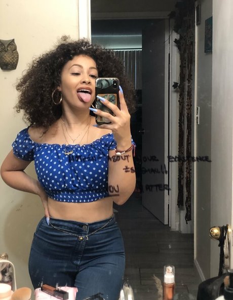 Bobbi dean Profile pic