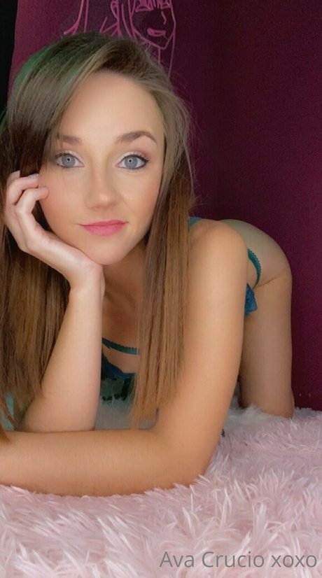 avacruciofree pornographic star photo