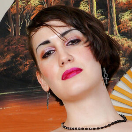 Eclair Alyson model pretty gallery