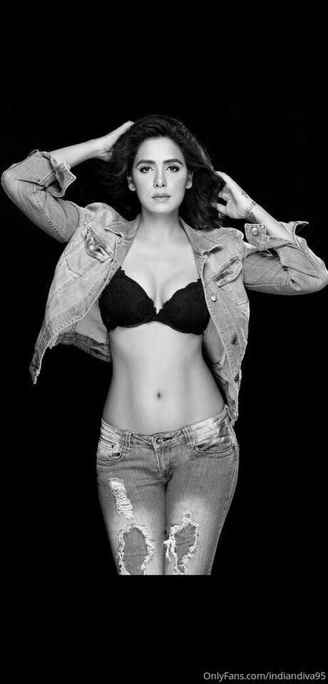 indiandiva95 star beautiful pics