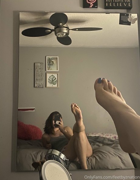 feetznation free model gallery