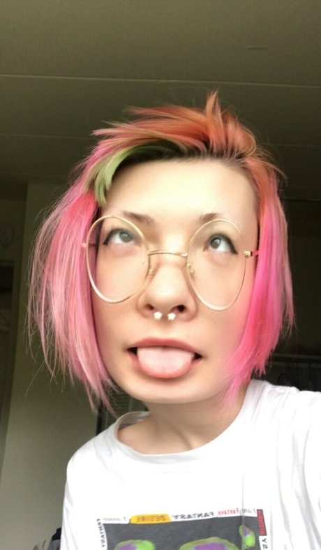 lovelybedhead sexy star photos