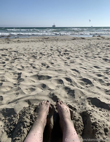 domisbomb exclusive actress images