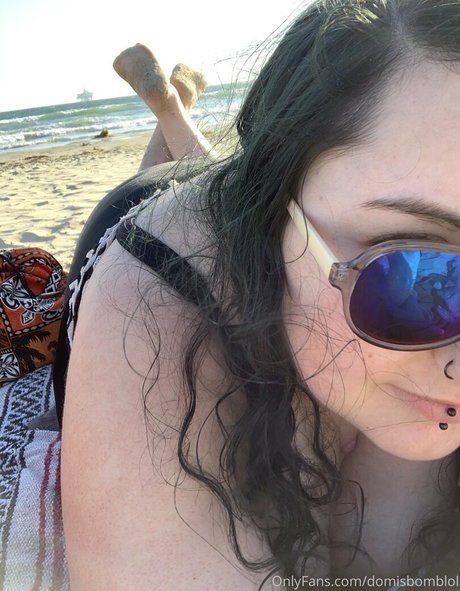domisbomb star nice pic