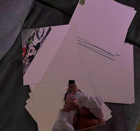 sugarveezyfree model hd archive