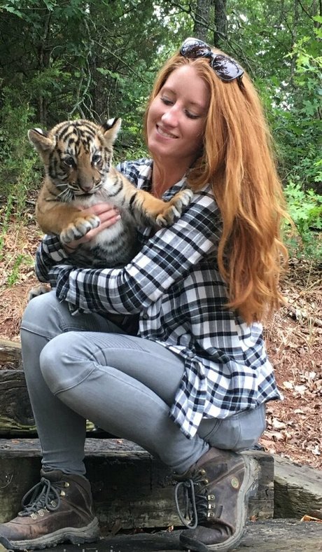 tigerqueen_ star erotic pic