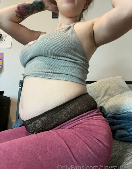 tinystuffer erotic actress pictures