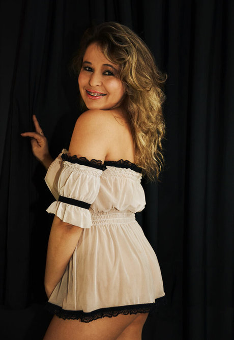 Dani BeBe star pornographic photos