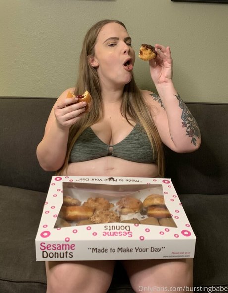 burstingbabe star top pic