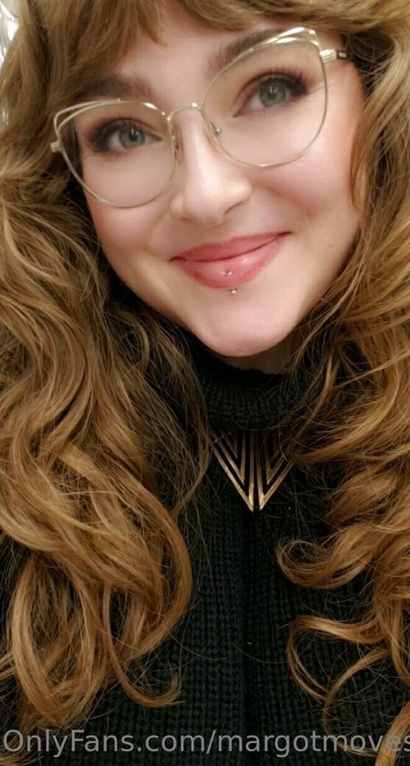 margotmoves sex model pic