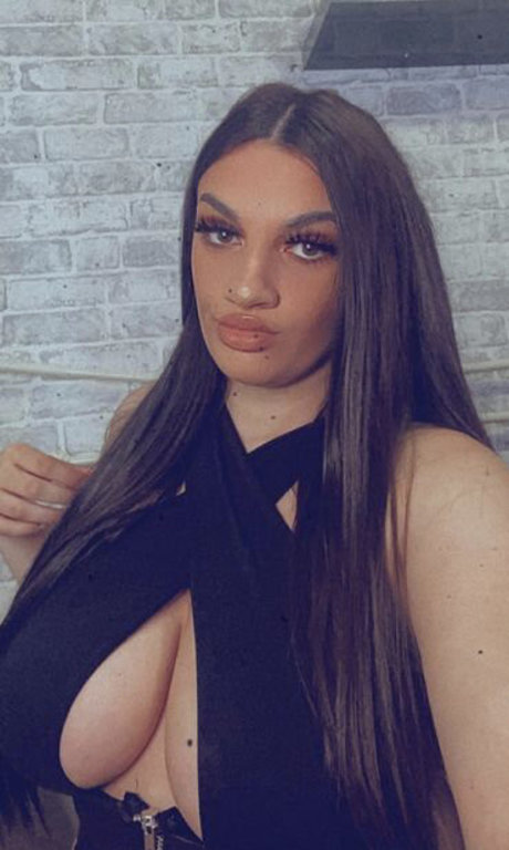 Chloe Ann Whitham star galleries