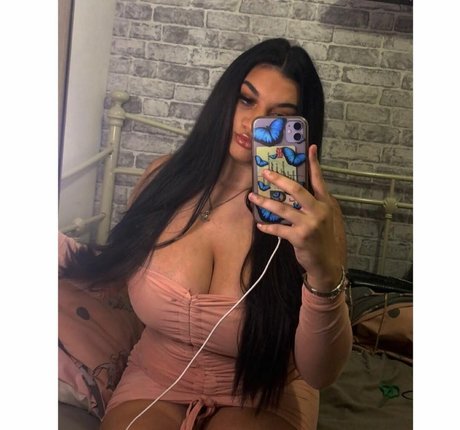 Chloe Ann Whitham pornographic star pictures