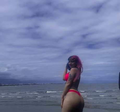 victxrya sexy star galleries