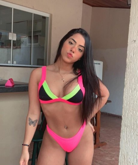 Mariely E Mirella Santos sexy star images