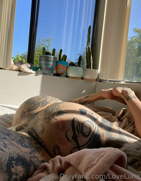 loveluna sexy actress galleries