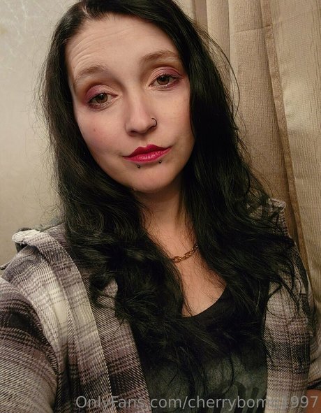 cherrybomb1997 star sexy pictures