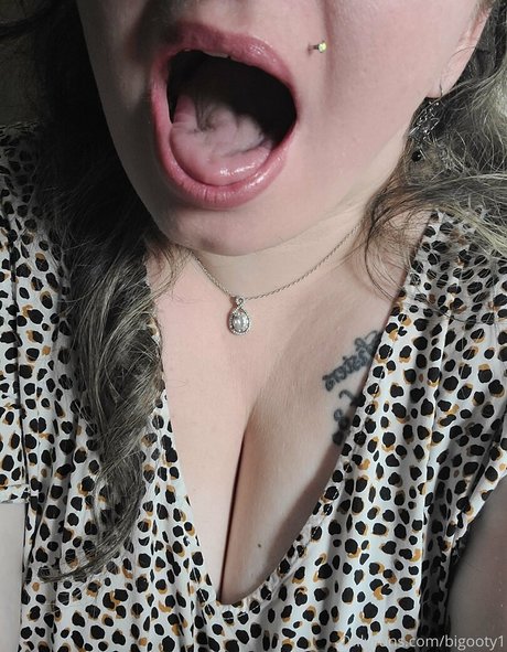 bigooty1 xxx model pictures