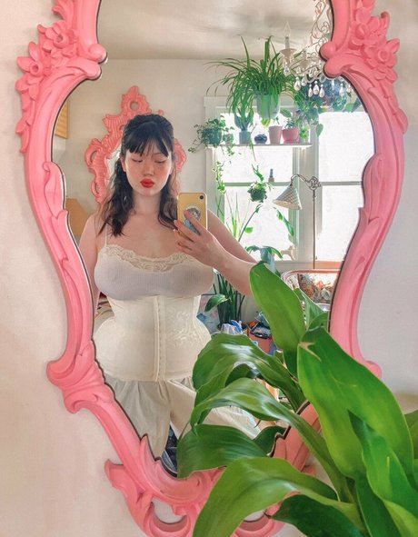 Amylouisev star exclusive galleries