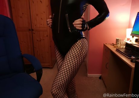 femboyraine model hot galleries