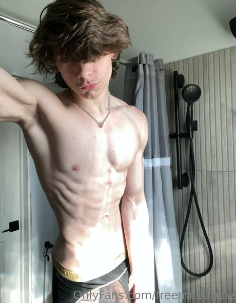 freemr bubble perfect model photo