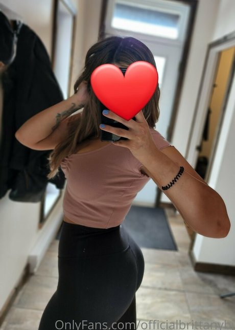 Brittanybj porn model img