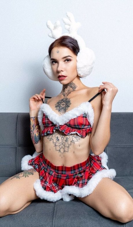 yoursoulishere model naked images