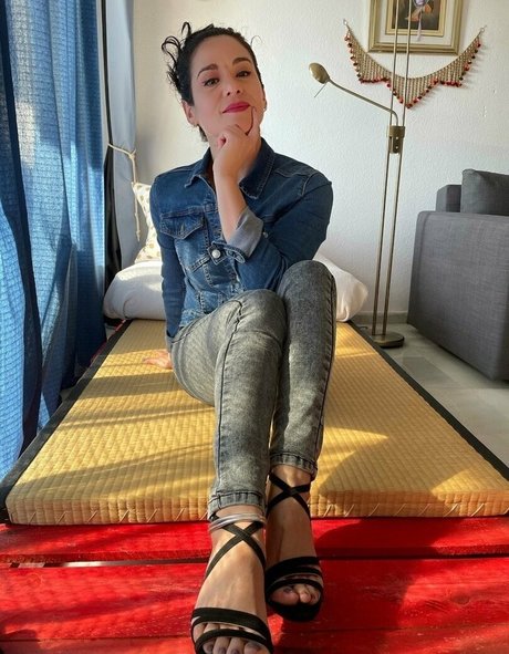 hathayogasoulsexyfeet exclusive actress galleries