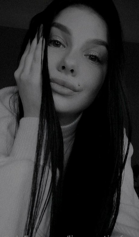 lisa austin free star top images