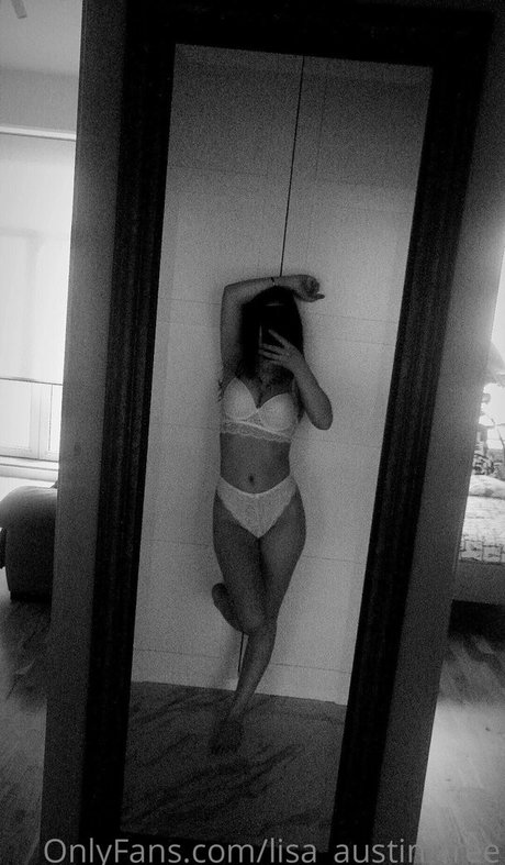 lisa austin free naked pornstar gallery