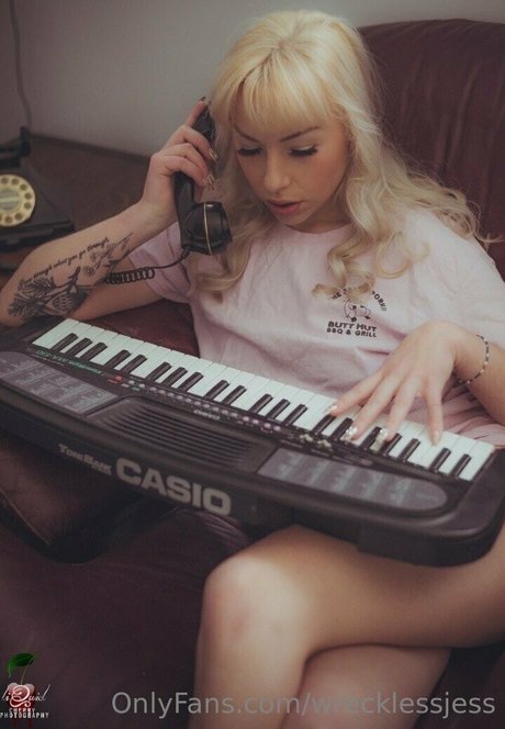 recklessjess free pornstar pretty photo