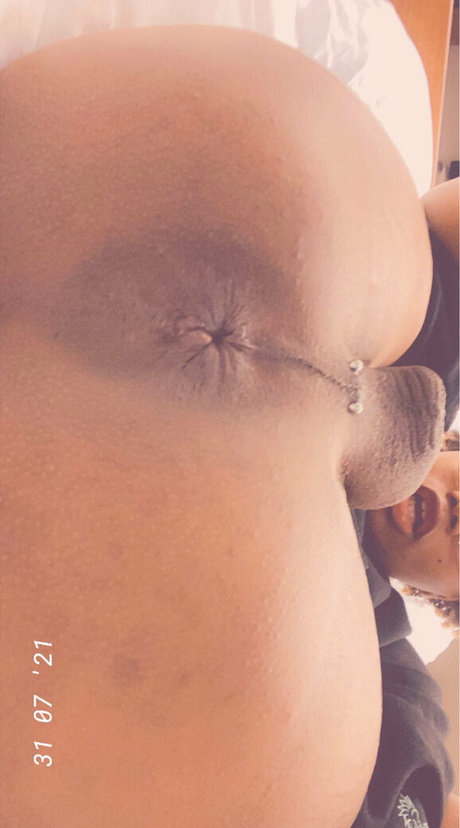 cloudyvi_ perfect pornstar archive