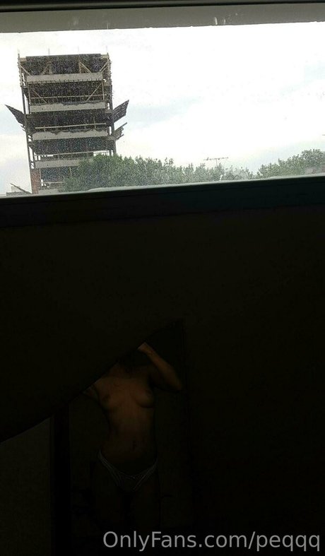 peqqq star free picture