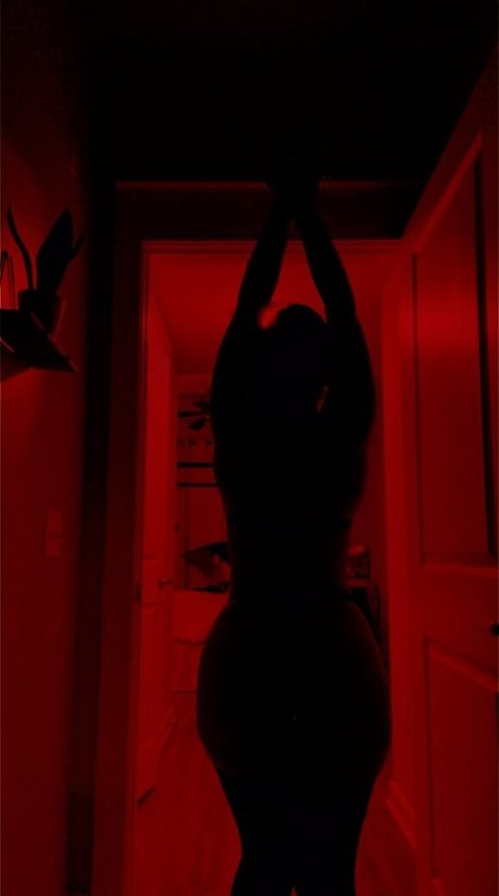 grannyswissss star pretty image