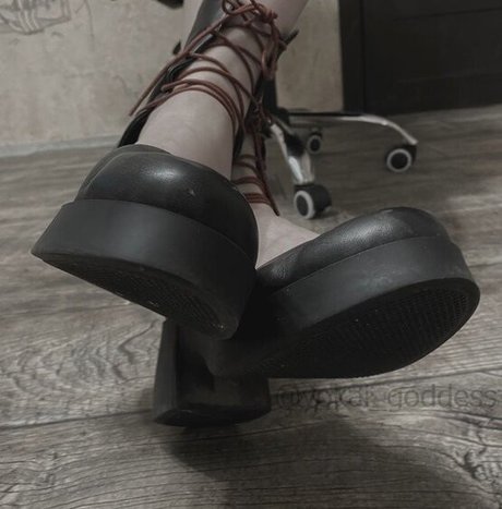 curvy naked onlyfans art xxx galleries