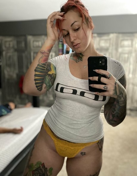 sexy brunette onlyfans free porn photo