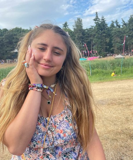 Lia Marie Johnson hd pornstar galleries